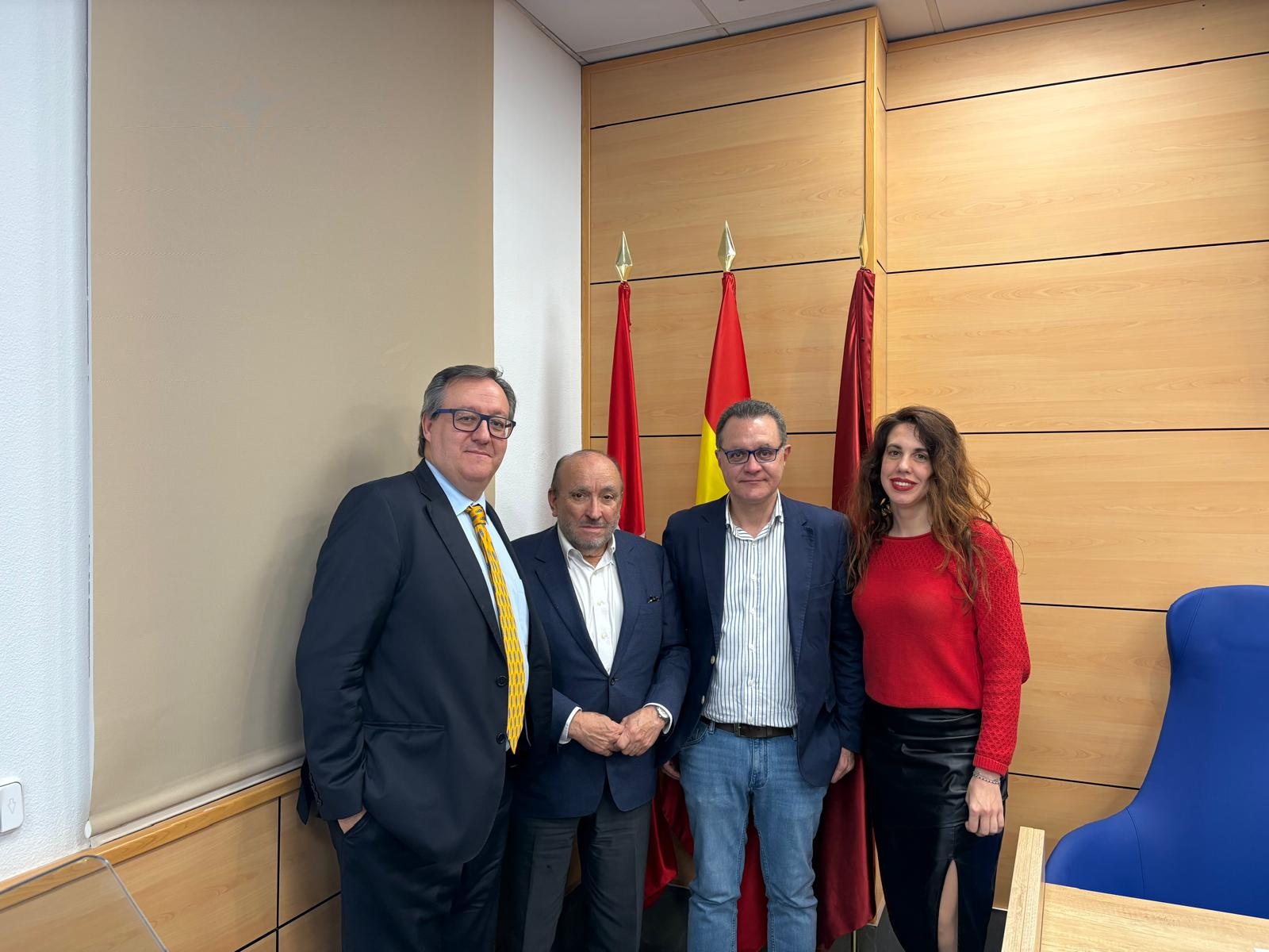 El Prof. Jesús Sanz imparte la conferencia de clausura del curso Terrorismo, Víctimas y Derechos Humanos organizado con la Fundación Víctimas del Terrorismo